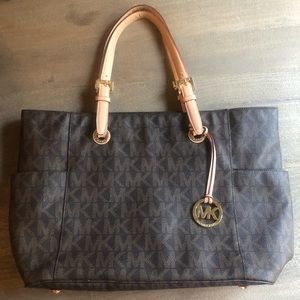 Michael Kors tote